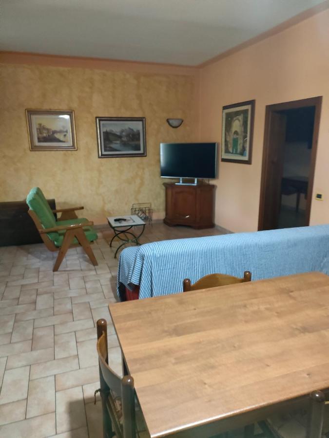 Appartamento Alba Locazione Turistica Spoleto Ngoại thất bức ảnh
